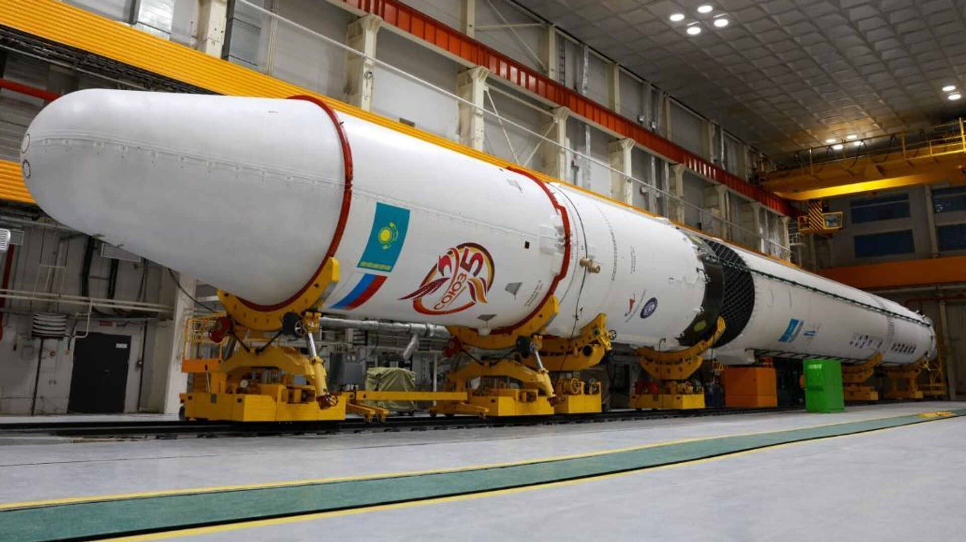 Artemis 2 Targets April 1 Lunar Flyby with 4-Person Crew | KeepTrack Space Brief